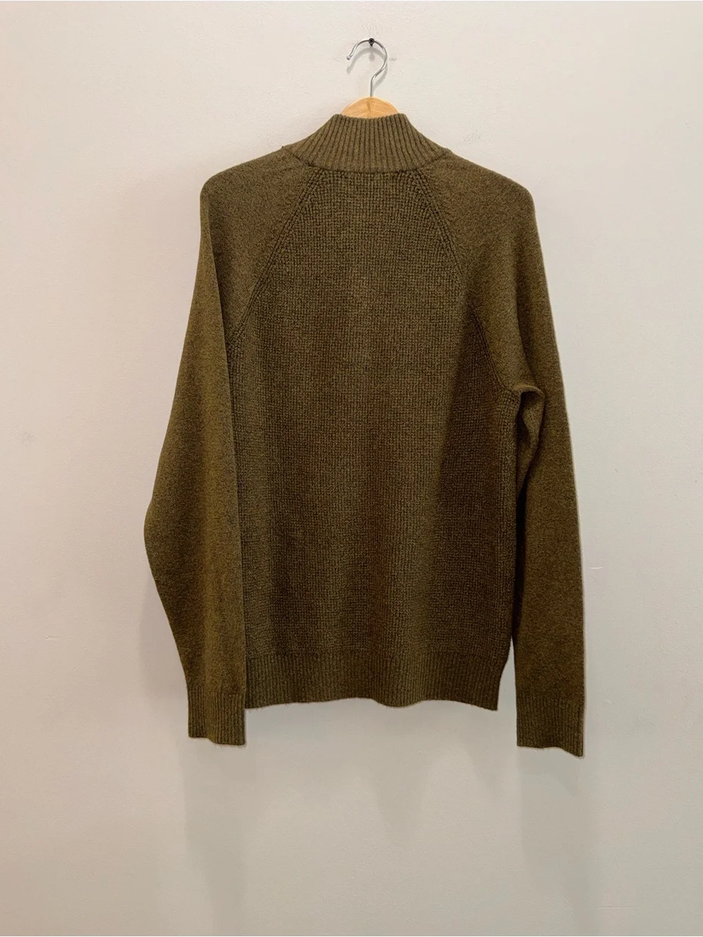 Banana Republic New Heathered Olive green Button Mock neck Men's L sweater